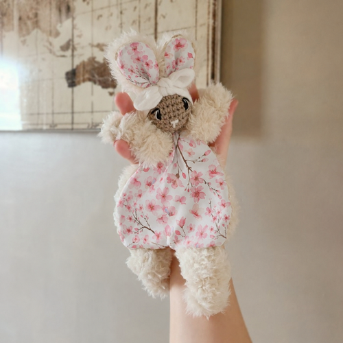 Lot 5 doudous Lucie Sakura pour jadeliam5118
